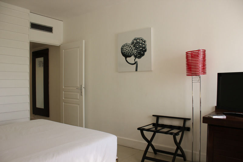 Hotel Le Saint Denis Exterior foto